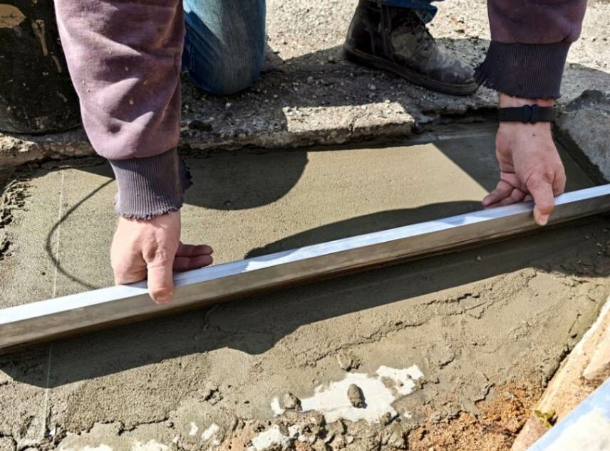 Concrete Screed